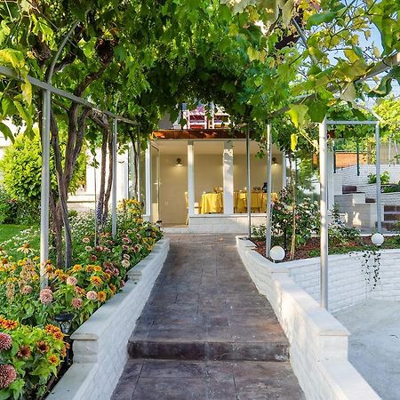 Casa De La Mare - Albena Villa ภายนอก รูปภาพ